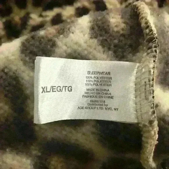 PJ Couture Animal Print Lounge Pajama Top  Soft Fleece Size XL - Picture 7 of 9